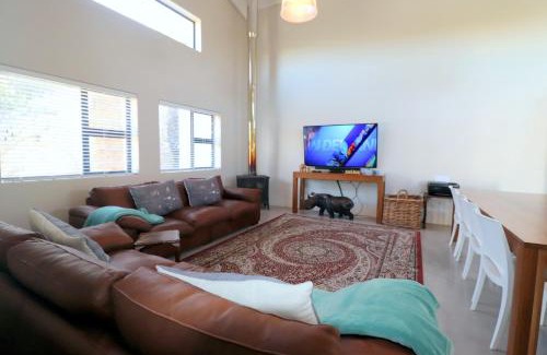 L'Agulhas Casa | Karen Close 3219