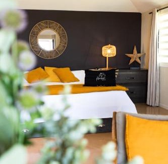 Cul de Sac Hotel | Karibuni Boutique Hotel