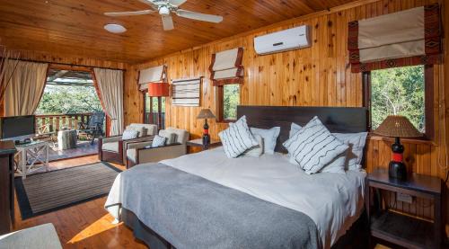 Kenton on Sea Cabina | Kariega Game Reserve Main Lodge