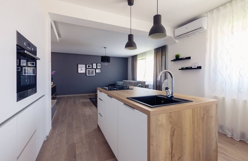 Slunj Apartamento | Apartamento Karlo con piscina ***