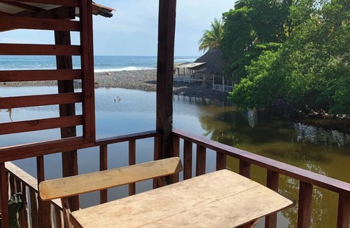 El Tunco Hotel | Karma Muse Hotel
