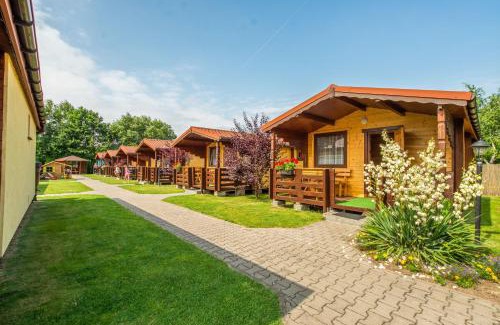 Dabki Apartamento | KARMAZYNOWY RAJ