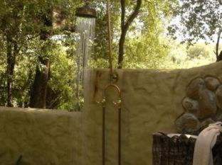 Maruleng Cabina | Karongwe - Kuname Safari Lodge