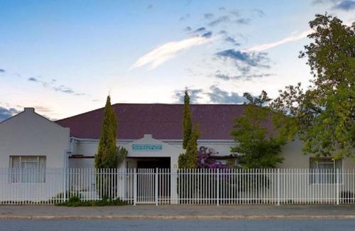 De Aar Casa | Karoo Country Guesthouse