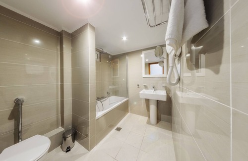 Laganas Hotel | Karras Hotel