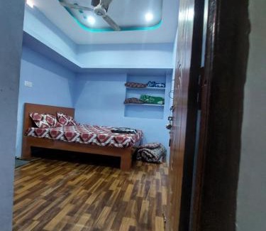 Kamalapur Casa | Karthik family guest house