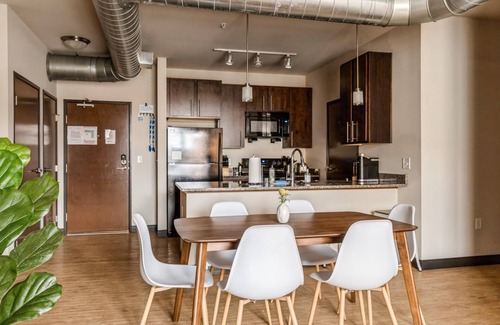 Westown Apartamento | Kasa Relax With the Family in Westown Neighborhood Milwaukee