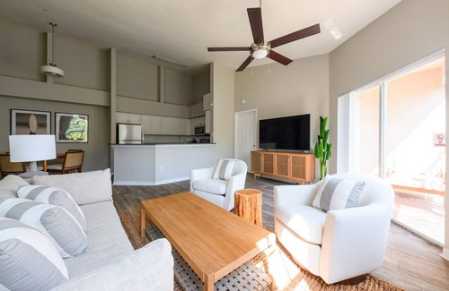 Wellington Apartamento | Kasa | Traditional 2BD + Private Balcony | Wellington