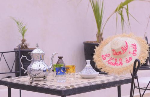 Kasbah Casa | "Kasbah de Jade", Maison d'hôtes avec piscine chauffée, jacuzzi, service hôtelier, exclusivité possible !
