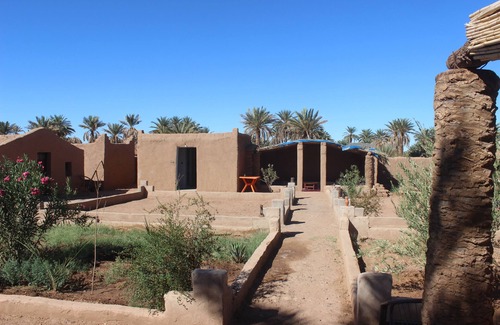 M'Hamid El Ghizlane Alquiler De RV | Kasbah Desert Camp