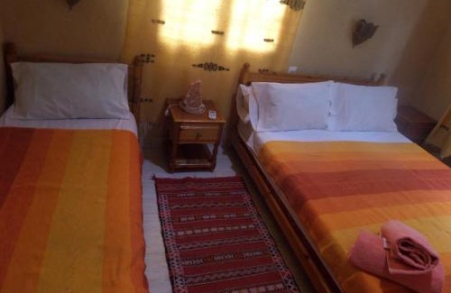Toudgha El Oulia Cama Y Desayuno | Kasbah Restaurant Amazir