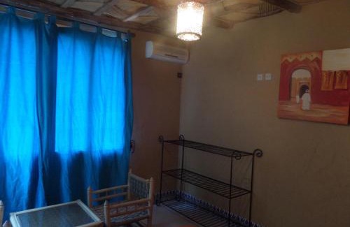 Toudgha El Oulia Cama Y Desayuno | Kasbah Restaurant Amazir