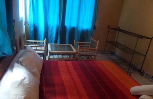 Toudgha El Oulia Cama Y Desayuno | Kasbah Restaurant Amazir