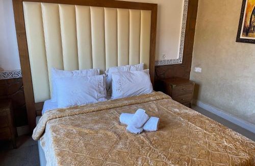 Tnine Ourika Cama Y Desayuno | Kasbah Tifirte Grand Vallet