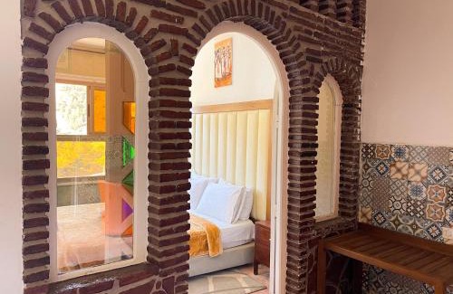 Tnine Ourika Cama Y Desayuno | Kasbah Tifirte Grand Vallet