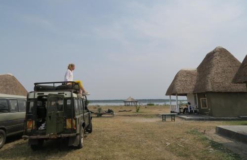 Kasese Cabina | Kasenyi Lake Retreat Lodges & Campsite