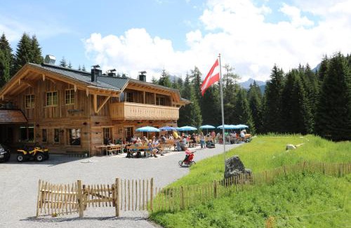 Elbigenalp Apartamento | Kasermandl Berghütte