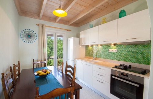 Kassiopi Apartamento | Telemahos apartamento de lujo junto a la playa