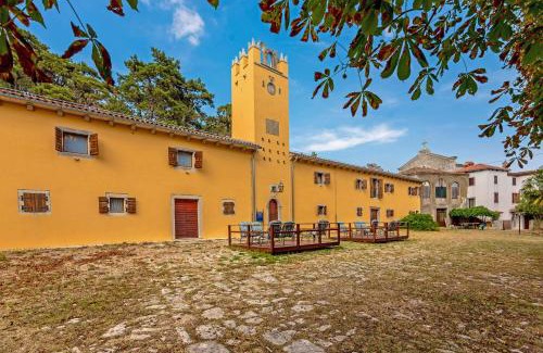 Martinski Casa | Kastel Pineta in Sveti Martin * Istrien