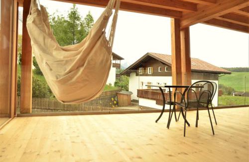 Kastelruth Apartamento | Kastelart - Karbon