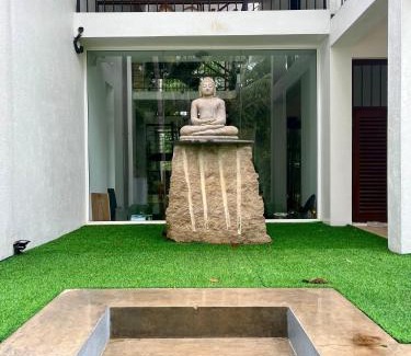 Minuwangoda Casa | Kasthuri