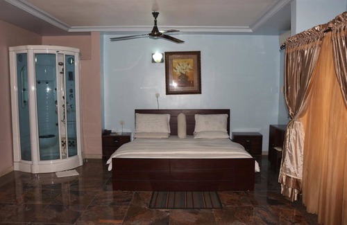Uyo Hotel | Kastrufid Lodge