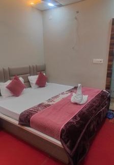 Mathura Casa | Kasturi Dham