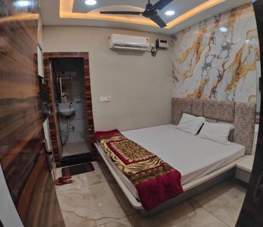 Mathura Casa | Kasturi Dham