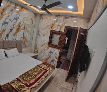 Mathura Casa | Kasturi Dham