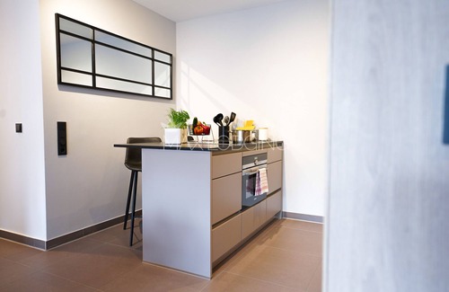 Sendling - Westpark Condominio | Kat. 8 Family Apartment