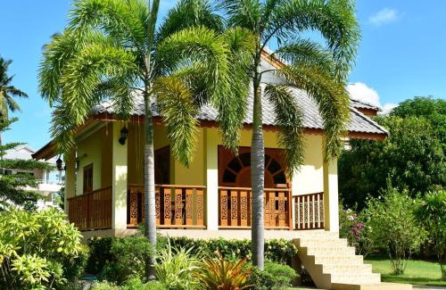 Phongprasan Casa | Kate House Bangsaphan
