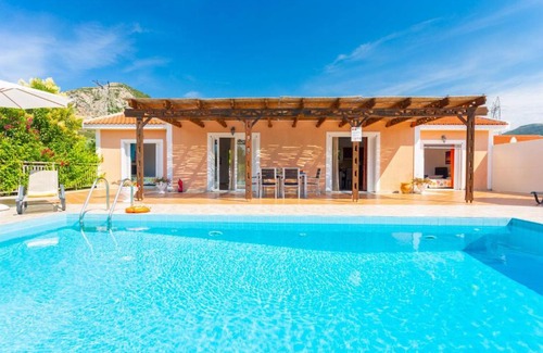 Kateleios Villa | Katelios 2 Villas Collection
