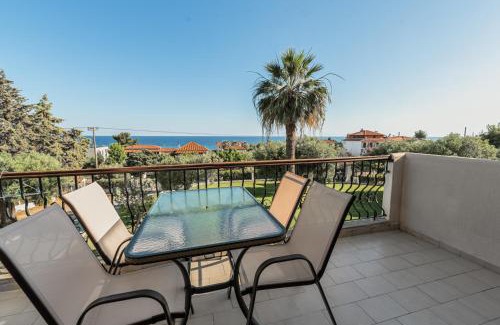 Mola Kalyva Casa | Katerina's Garden Mola Kaliva