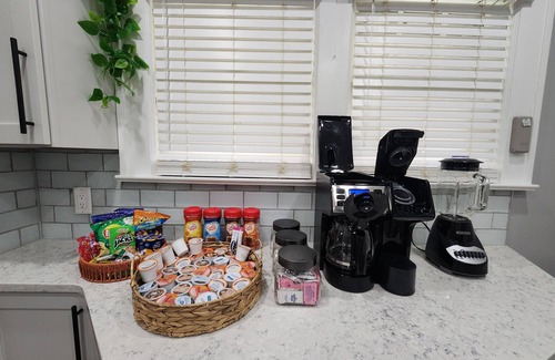 Terre Haute Casa | Katherine's Cozy Bungalow! No Check-out List!!
