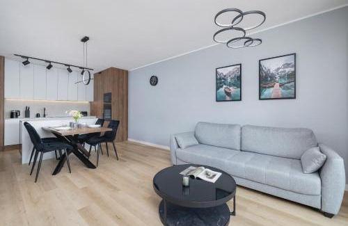 Katowice Apartamento | Katowice Brynów Apartament dla 4 osób z Parkingiem by Noclegi Renters
