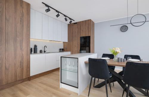 Katowice Apartamento | Katowice Brynów Apartament dla 4 osób z Parkingiem by Noclegi Renters