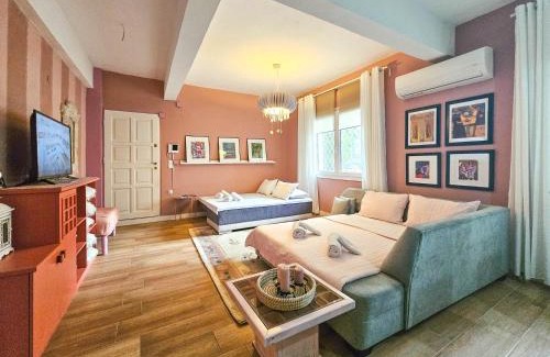 Pavlos Melas Apartamento | Katrin's House with private parking