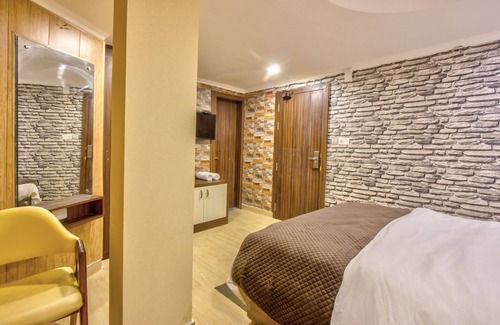 Shimla Hotel | Katson Blue Shimla