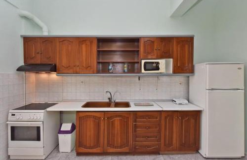 Nea Potidaia Casa | Katy's House Spacious House by a quiet beach next to N Potidea