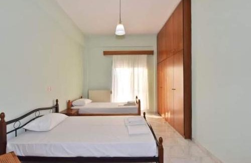 Nea Potidaia Casa | Katy's House Spacious House by a quiet beach next to N Potidea