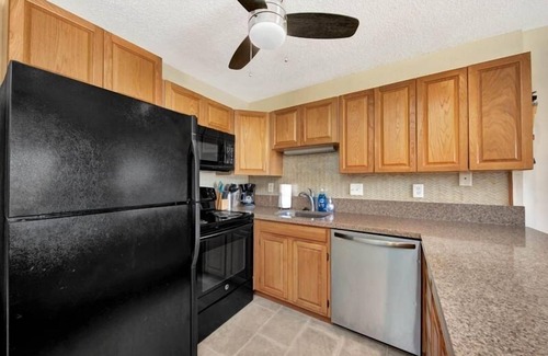 Nawiliwili Condominio | Kauai Banyan Harbor B24 2 Bedroom Condo