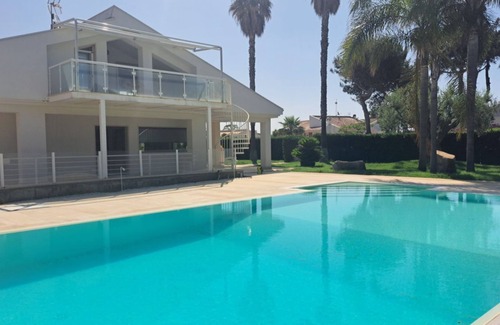 Caucana-finaiti-casuzze-finaiti Nord Apartamento | Kaukana Seaside Flat with Shared Swimming Pool