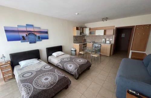 Kavarna Apartamento | Kavarna Paradise Apartments