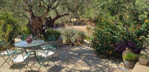 Skoutari Apartamento | Kavoulakos Studios