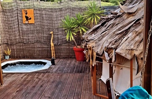 Trois-Rivieres Cabina | KAWAIDA - Glamping Experience - Tienda de lujo - Vista al mar y montaña