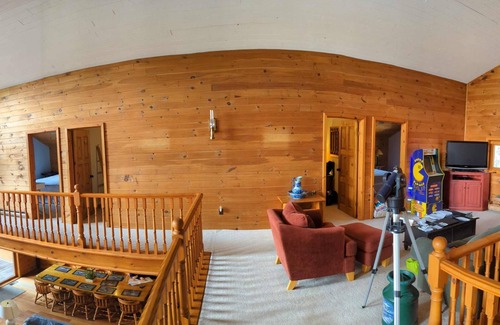 Trent Lakes Cabaña | Kawartha Lakes Waterfront Cottage - Sleeps 16