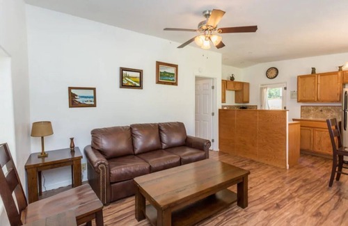 Three Rivers Cabina | Kaweah Riverside Retreat