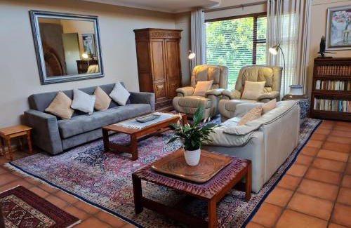 Wilderness Casa | Kaya Cabhozi at 306-on-HeightsRoad
