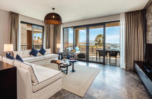 Bodrum City Center Hotel | Kaya Palazzo Resort & Residences Le Chic Bodrum
