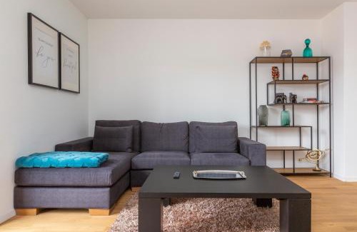 Werd Apartamento | KAYA Zurich Apartment 3B - Downtown 2BR Deluxe Apt